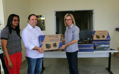 Vice-governador Luciano Barbosa entrega laboratórios de informática em Arapiraca