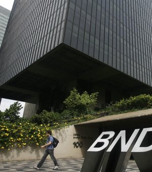 BNDES publica edital de desestatização de distribuidoras