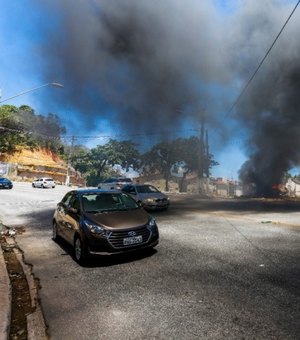 Incêndio é registrado na Ladeira Geraldo Melo; não há feridos