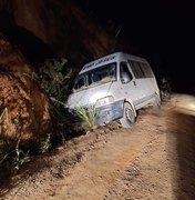 Bandidos encapuzados roubam veículo em Porto Calvo