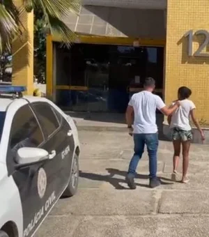 Mãe é presa por vender filha por R$ 200 para comprar drogas