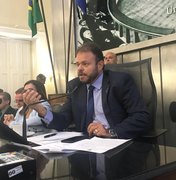 Deputado Léo Loureiro realiza audiência pública sobre autismo