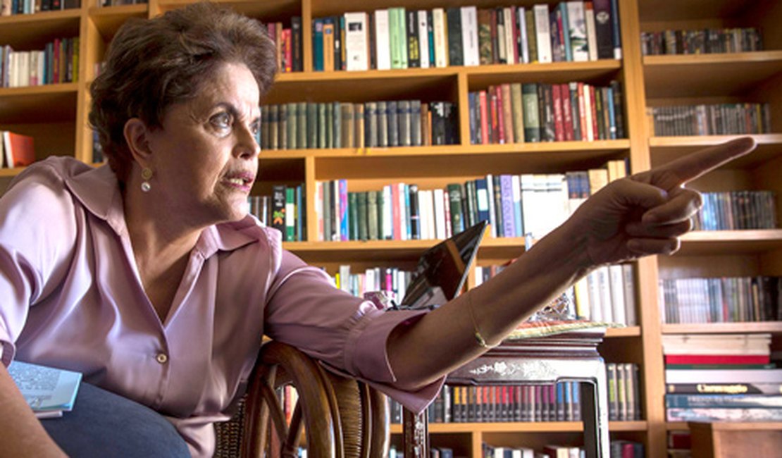 Decisão sobre indenização à Dilma Rousseff é da ministra Damares