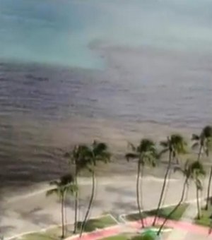 IMA investiga causa da manchas que apareceram nas praias de Maceió