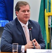 Marx Beltrão busca abertura de mais uma agência da Caixa Econômica para Coruripe