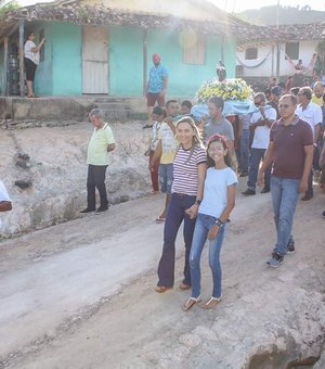 Moradores da fazenda Bananal celebram festa religiosa em São Luís