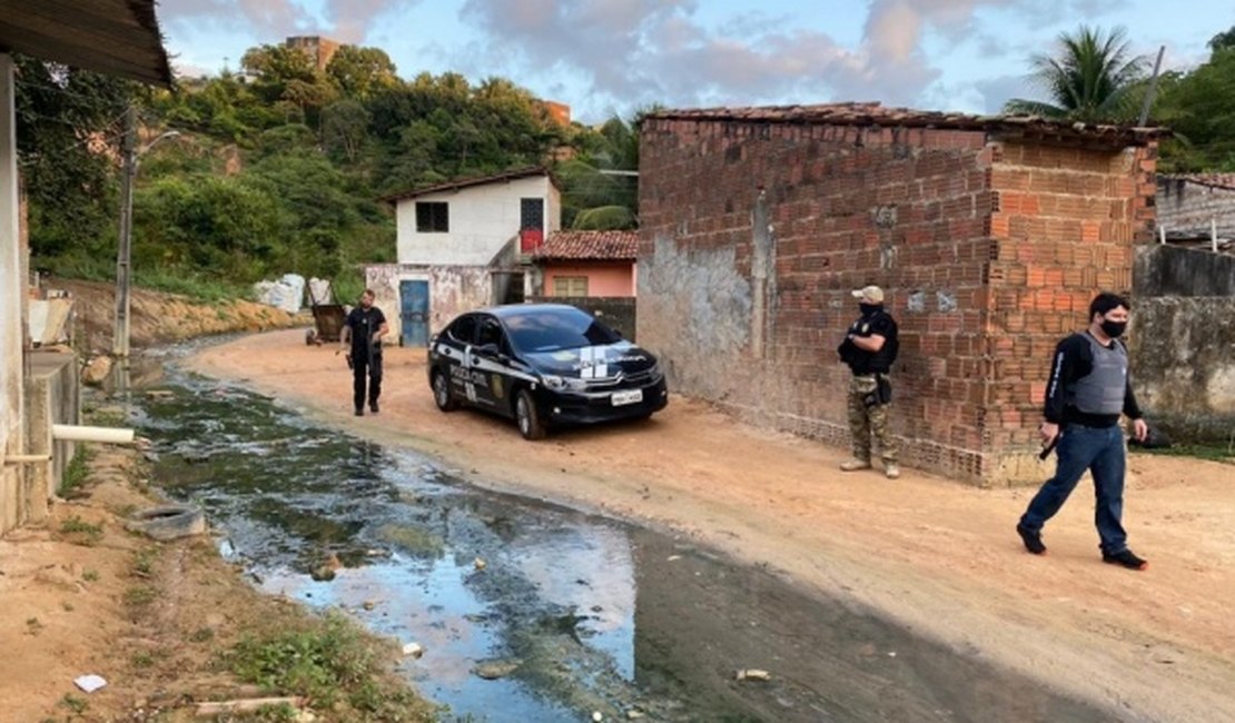 Polícia Civil realiza operação e mira suspeitos de roubos em Maceió