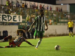 Murici vence CSE por 2 a 0 e obtém vantagem na disputa por vaga na Copa do Brasil