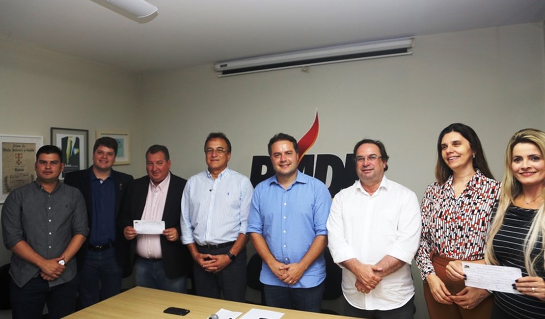 Mais dois prefeitos entram no PMDB de Alagoas