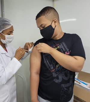 São Luís do Quitunde vacina 24.769 pessoas contra covi-19