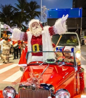 Parada Natal Mágico encanta multidões na capital e segue para o interior de Alagoas
