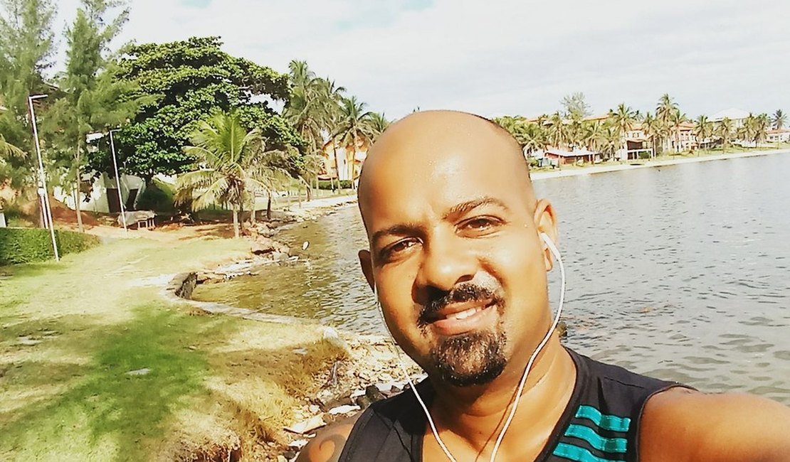 PM e comparsa são presos suspeitos de matar jornalista em maio deste ano em Araruama, no RJ