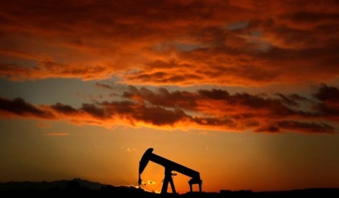 Cresce temor de que preço do petróleo suba para mais de US$ 150