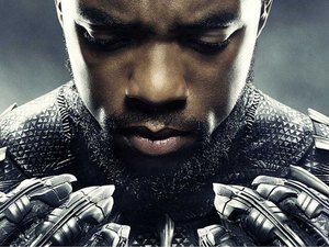 Pantera Negra 2: filmar sem Chadwick Boseman foi 'estranho e triste,' revela intérprete de Everett Ross
