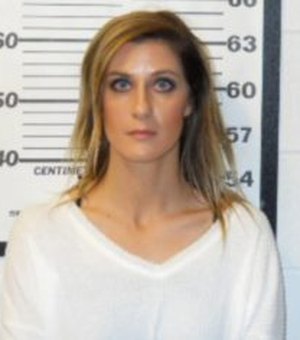 Professora de 35 anos é condenada por fazer sexo com adolescente de 17 anos