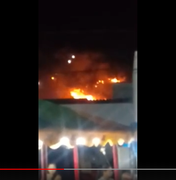 [Vídeo] Fogo atinge cercado em Belém, no Agreste alagoano