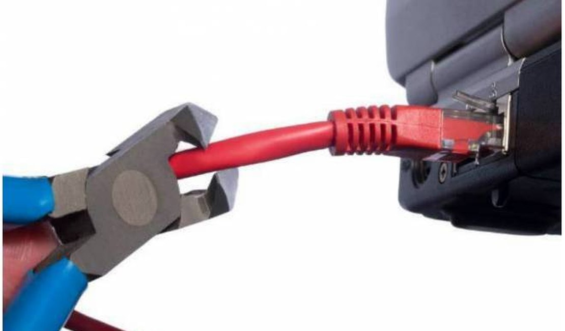 Provedoras voltam a pressionar a Anatel pelo limite da banda larga fixa