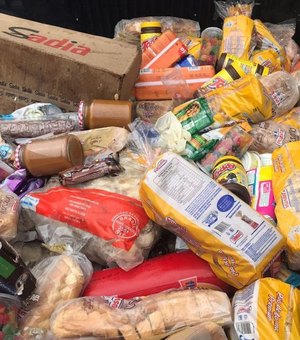 600kg de alimentos impróprios são removidos de mercados em Maceió