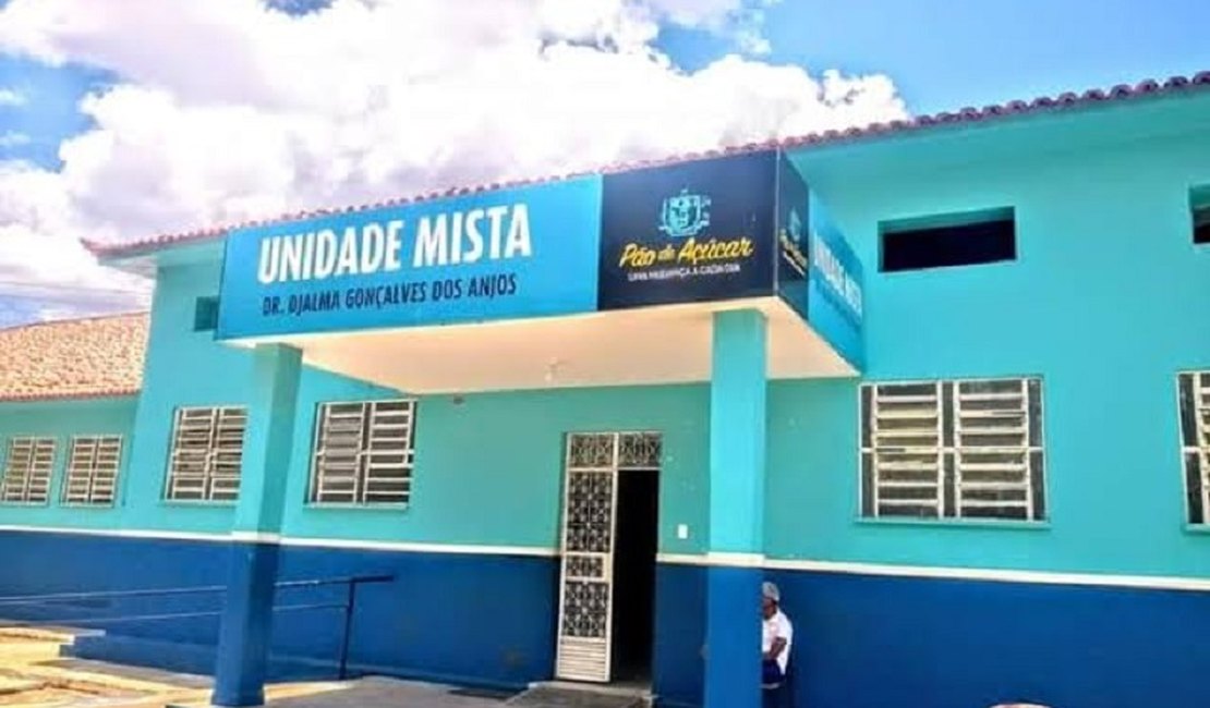 Por ciúmes da companheira, padrasto tortura e quebra costelas de criança de 5 anos em Pão de Açúcar