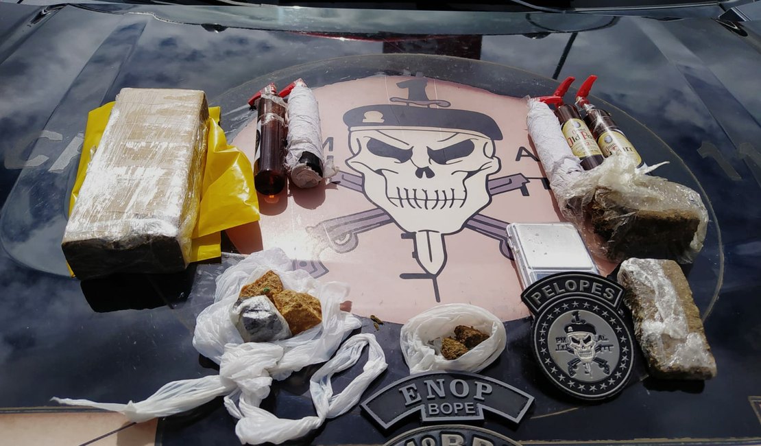 Três suspeitos são presos em Penedo com crack, maconha e lança perfume