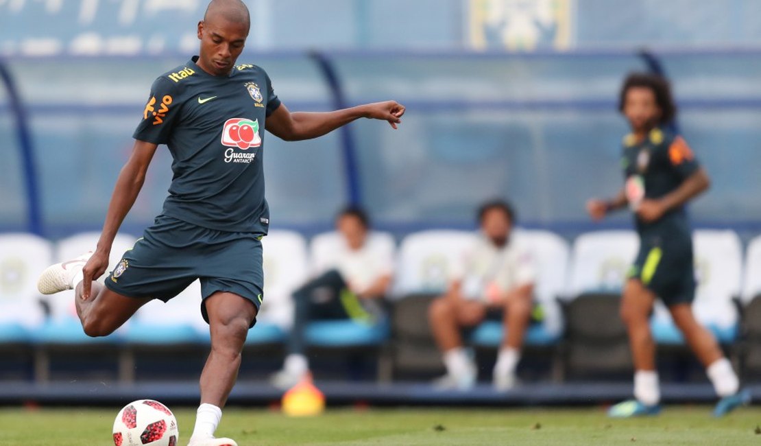 Brasil escalado para enfrentar a Bélgica com Fernandinho e Marcelo