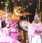 Gaviões da Pajuçara vence desfile das escolas de samba