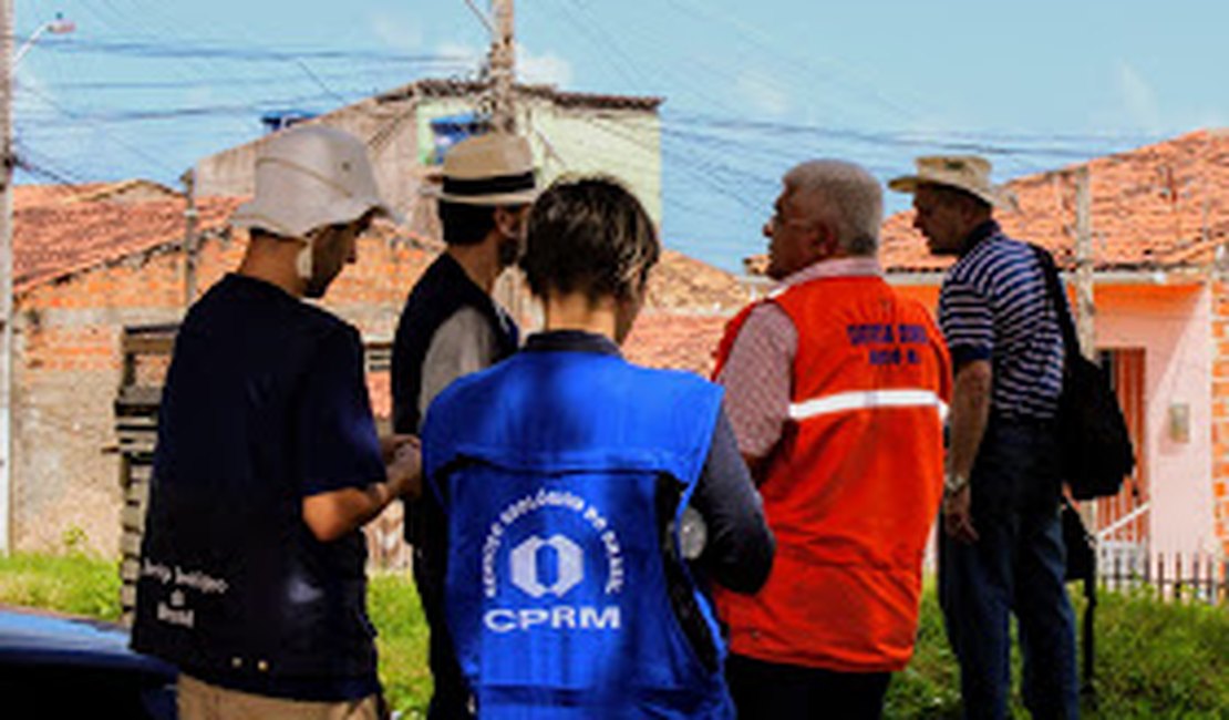 Serviço Geológico divulga primeiras informações sobre rachaduras no bairro do Pinheiro