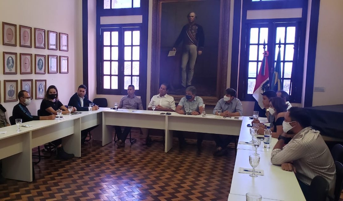 Associação Comercial pede reforço no policiamento na orla após confrontos