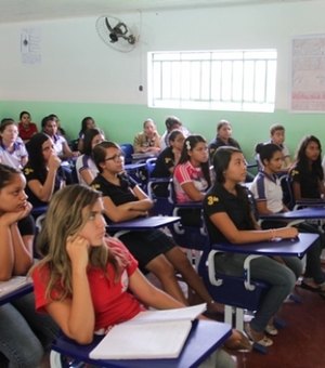 Concurso público da Educação vai ofertar 850 vagas para professores em Alagoas