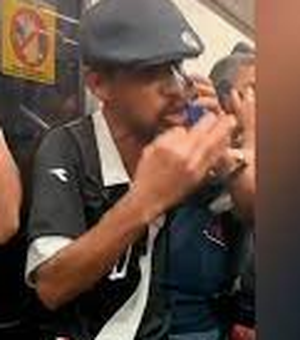 [Vídeo] Homem pede 'ajuda' de passageiros de trem para convencer esposa de que está em vagão