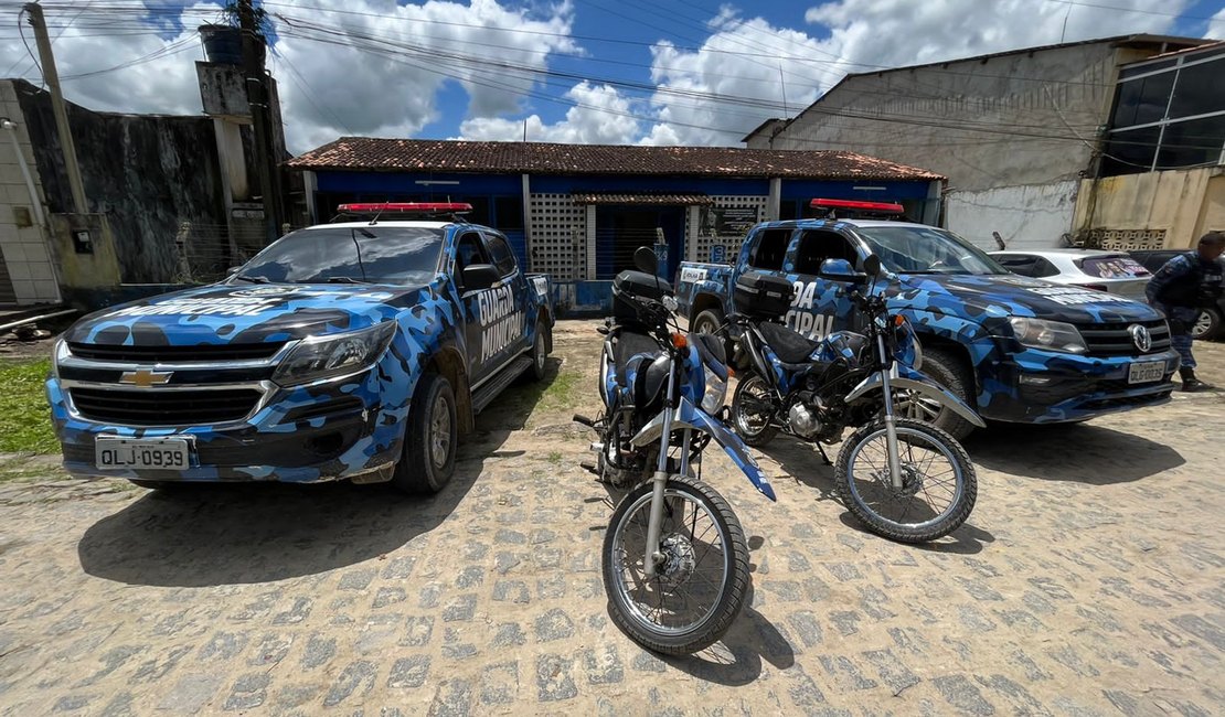 Prefeita Ceci Rocha entrega duas motos para Guarda Municipal e fortalece a segurança em Atalaia