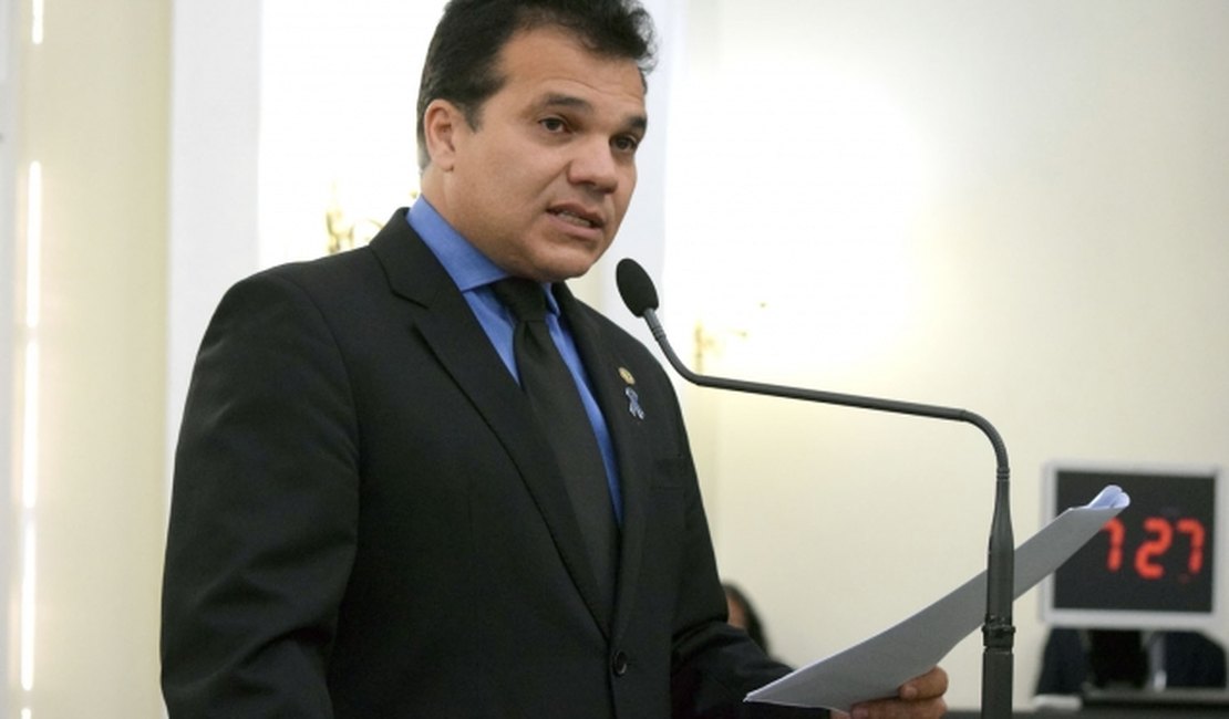 Ricardo Nezinho é o pré-candidato a prefeito de Arapiraca apoiado por Célia Rocha e Renan Filho