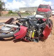 Engavetamento na AL-110 deixa motociclista ferido