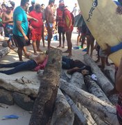 Um homem morre e outro fica gravemente ferido em tentativa de homicídio em praia