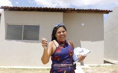Prefeitura de Palmeira entrega chaves de 320 casas do Conjunto Brivaldo Medeiros