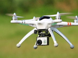Anac abre consulta pública para rever normas de uso dos drones