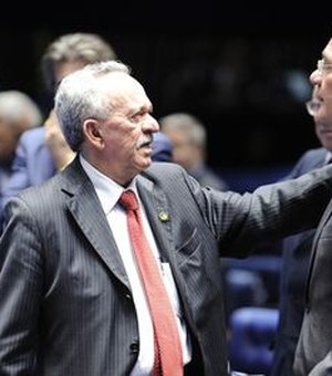 Renan Calheiros e Benedito de Lira lideram corrida ao Senado em Alagoas