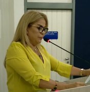 Vereadora fala em fim da PM durante discurso e associações repudiam