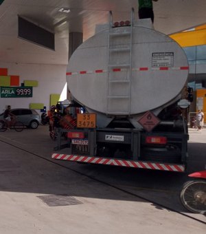 Preço da gasolina sofre leve queda em postos de combustíveis de Arapiraca