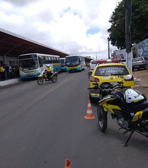 [Vídeo] SMTT proíbe fiscalização após agentes recolherem ônibus irregulares em Arapiraca