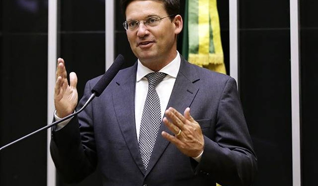 Ministro da Cidadania diz que Auxílio Brasil começa a ser pago em novembro