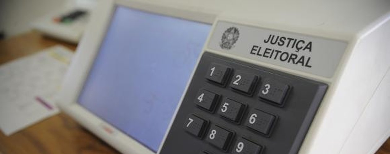 Pesquisa confirma que eleitor prefere candidato que esteja fora da velha política