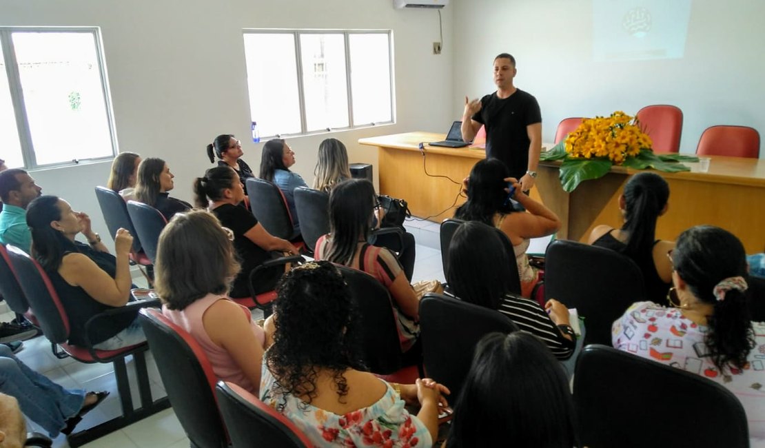 Educadores participam de workshop sobre educação no trânsito em Limoeiro de Anadia