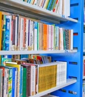 Biblioteca Pública Estadual inicia serviço de empréstimo de livros