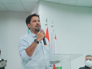 Cunha defende filiação à UB, aliança com Arthur Lira e alfineta ex-governador Renan Filho