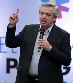 Fernández celebra liberdade de Lula em reunião do Grupo de Puebla