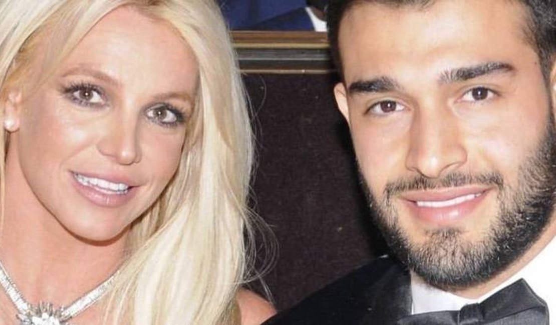 Casamento secreto de Britney acaba em confusão na Polícia