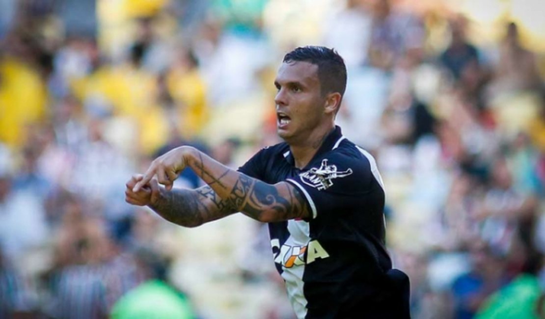 Brasileirão: Corinthians perde na Arena e Vasco se recupera com vitória no clássico