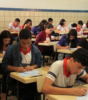 Escola Estadual José Quintella Cavalcanti aprova 28 alunos na Ufal