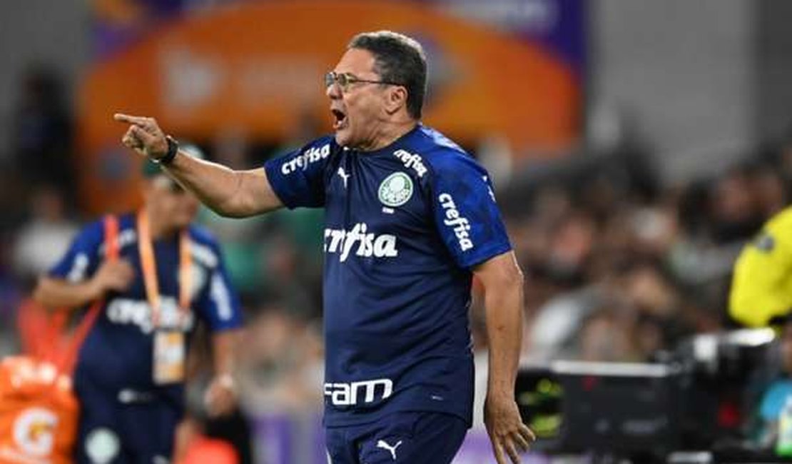 Luxa já vê uma característica sua no Palmeiras: 'Se perde a bola, pressiona'